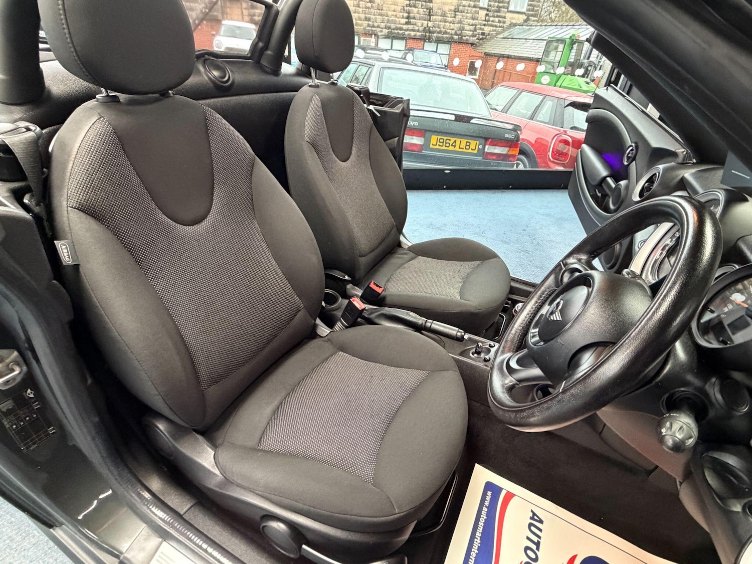 Used MINI Roadster 2015 for sale - 77029680: Photo 15