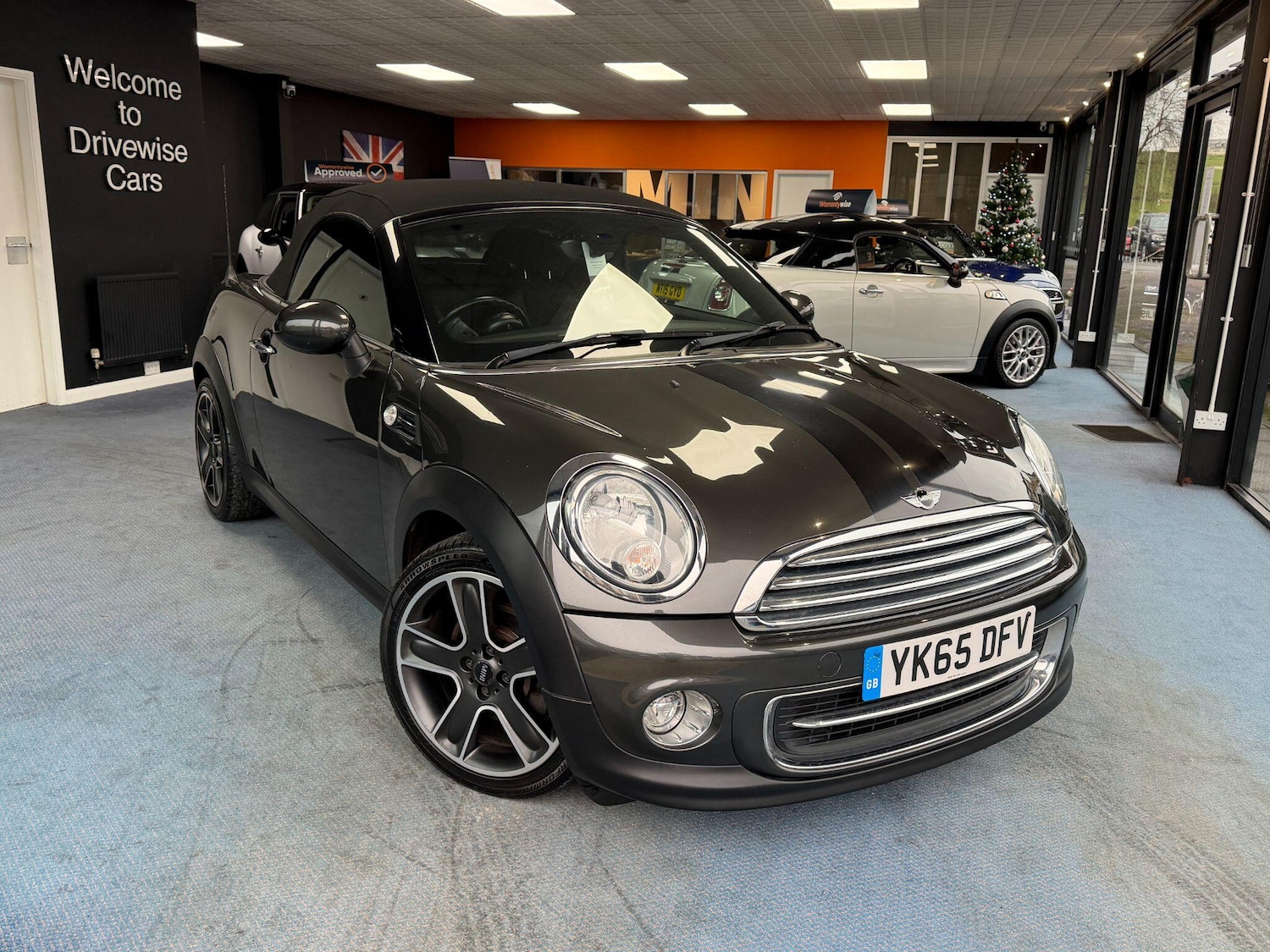 Used MINI Roadster 2015 for sale - 77029680: Photo 2