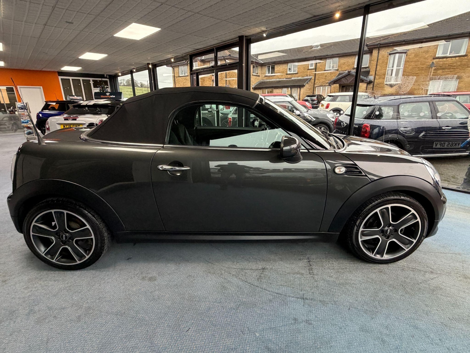 Used MINI Roadster 2015 for sale - 77029680: Photo 3