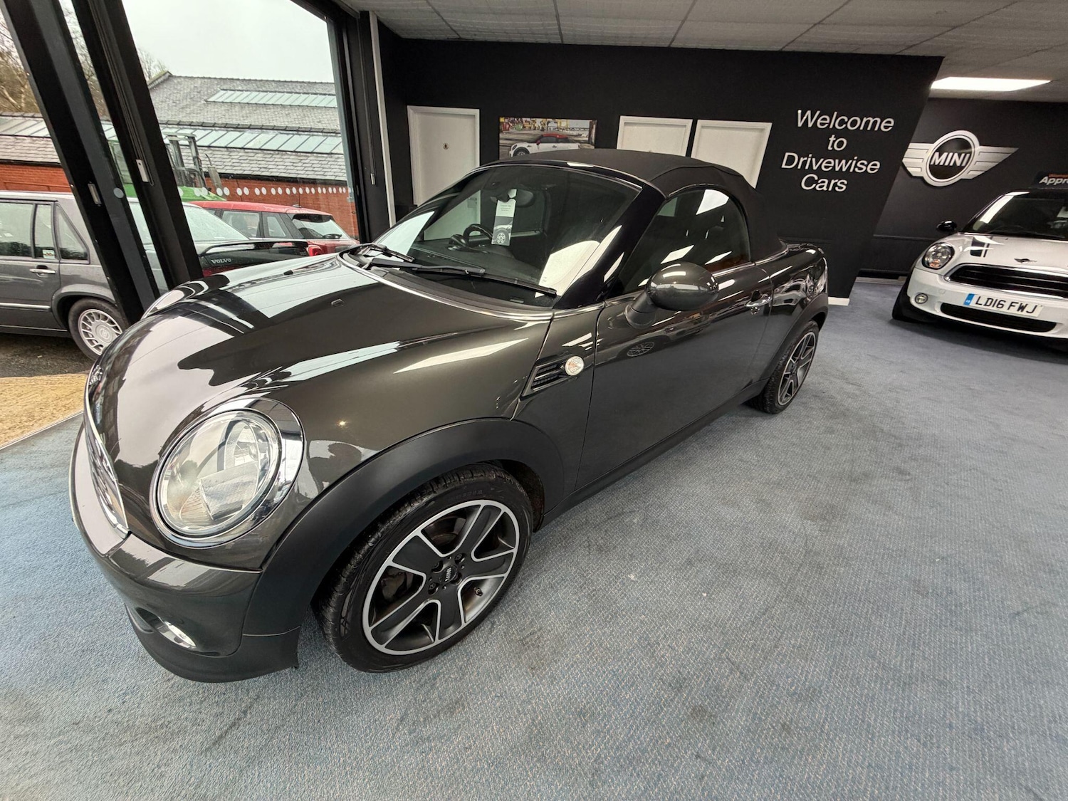 Used MINI Roadster 2015 for sale - 77029680: Photo 8