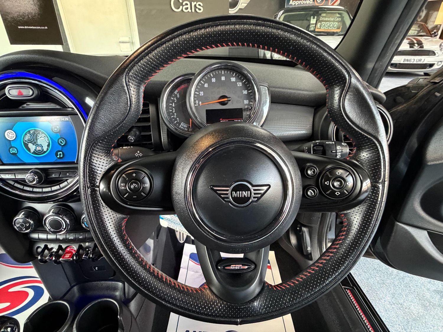 Used MINI Hatch 2019 for sale - 77028937: Photo 17