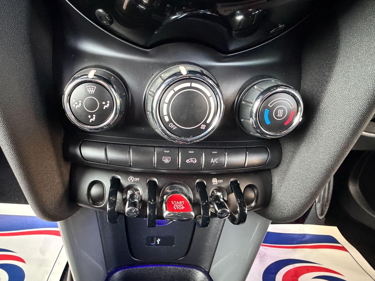 Used MINI Hatch 2019 for sale - 77028937: Photo 22