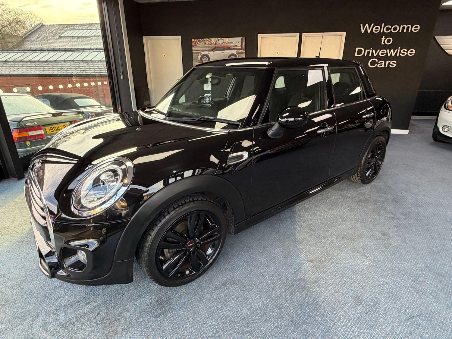 Used MINI Hatch 2019 for sale - 77028937: Photo 5