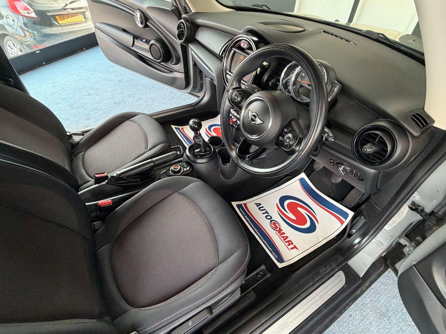 Used MINI Hatch 2018 for sale - 78101203: Photo 13