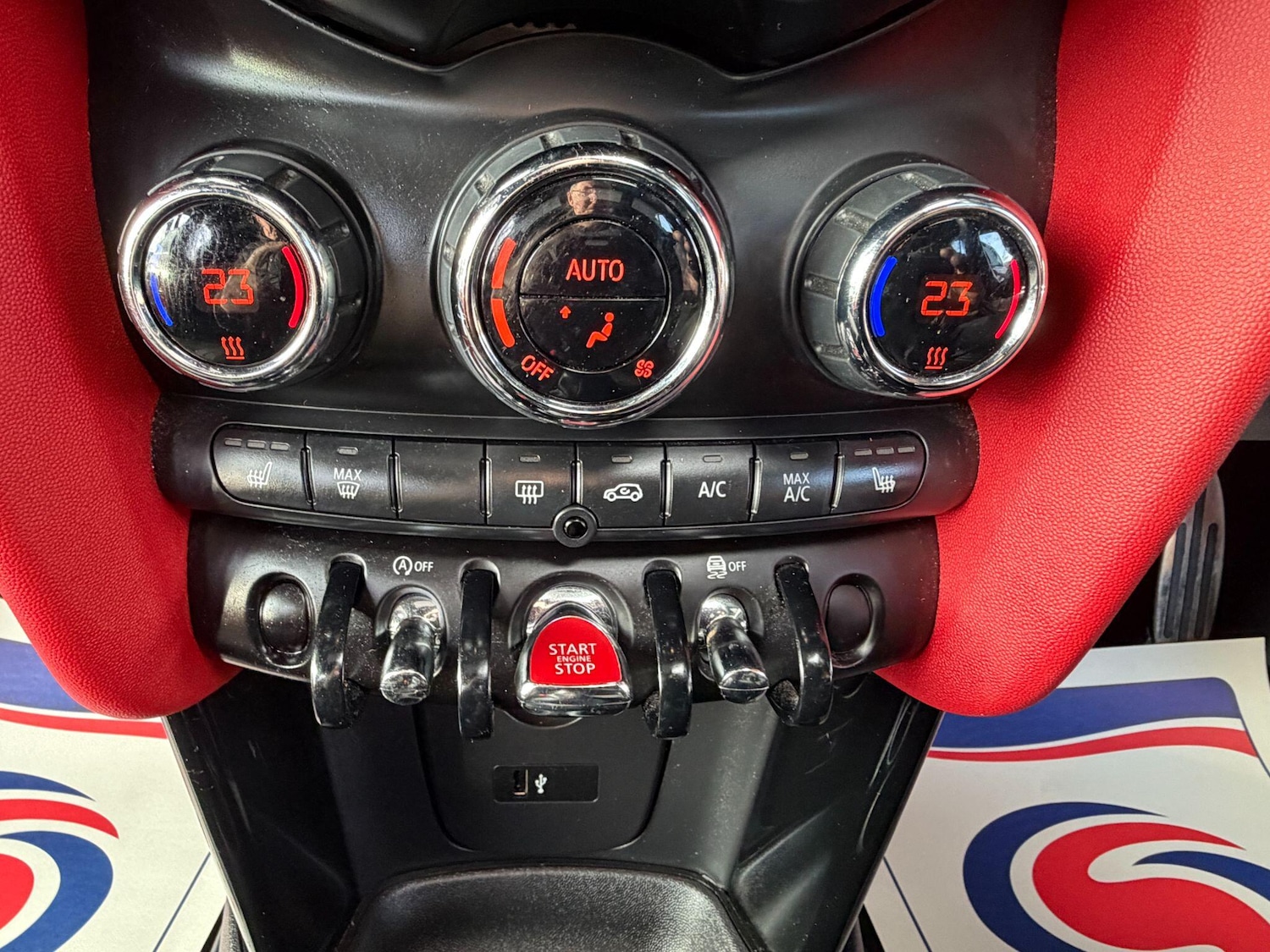 Used MINI Hatch 2018 for sale - 77029860: Photo 27