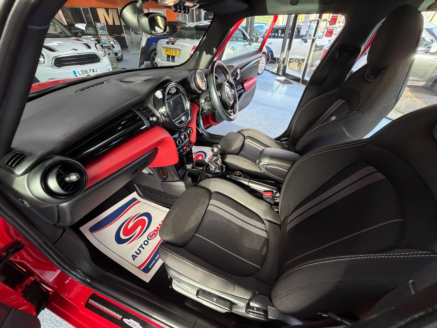 Used MINI Hatch 2018 for sale - 77029860: Photo 31