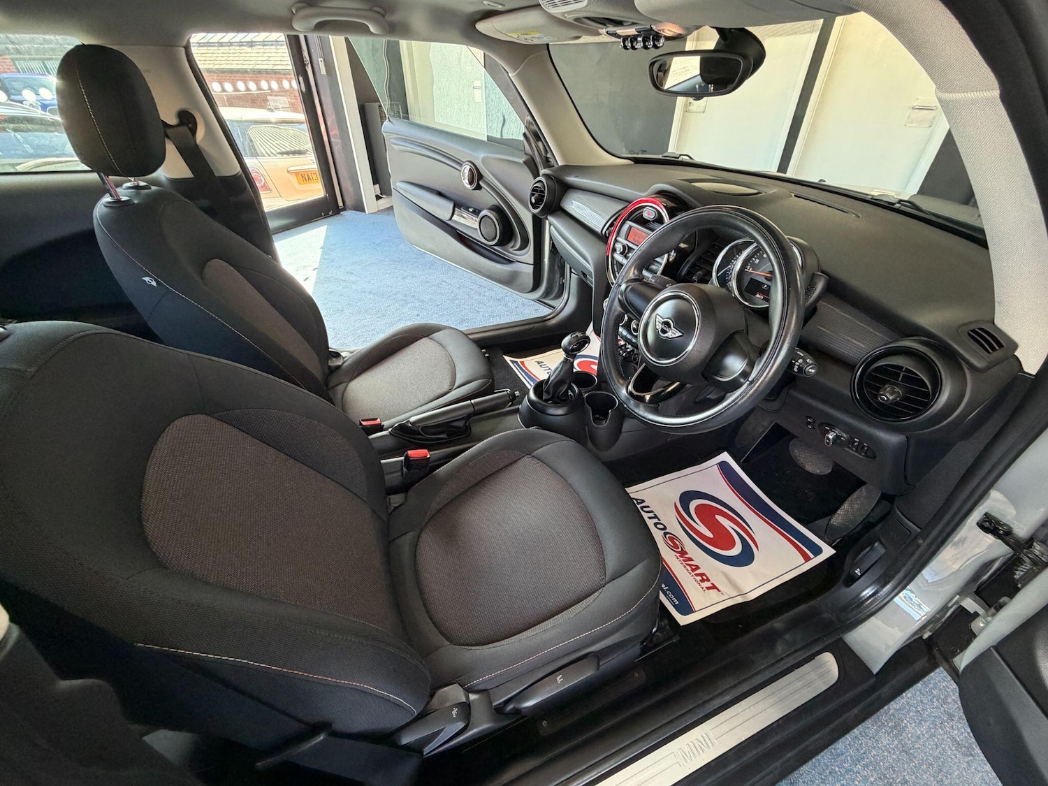 Used MINI Hatch 2014 for sale - 78101480: Photo 12