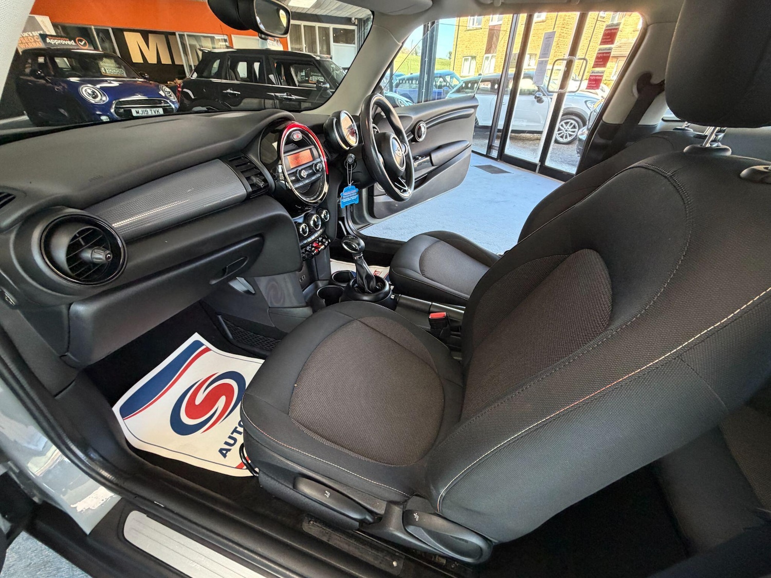 Used MINI Hatch 2014 for sale - 78101480: Photo 25