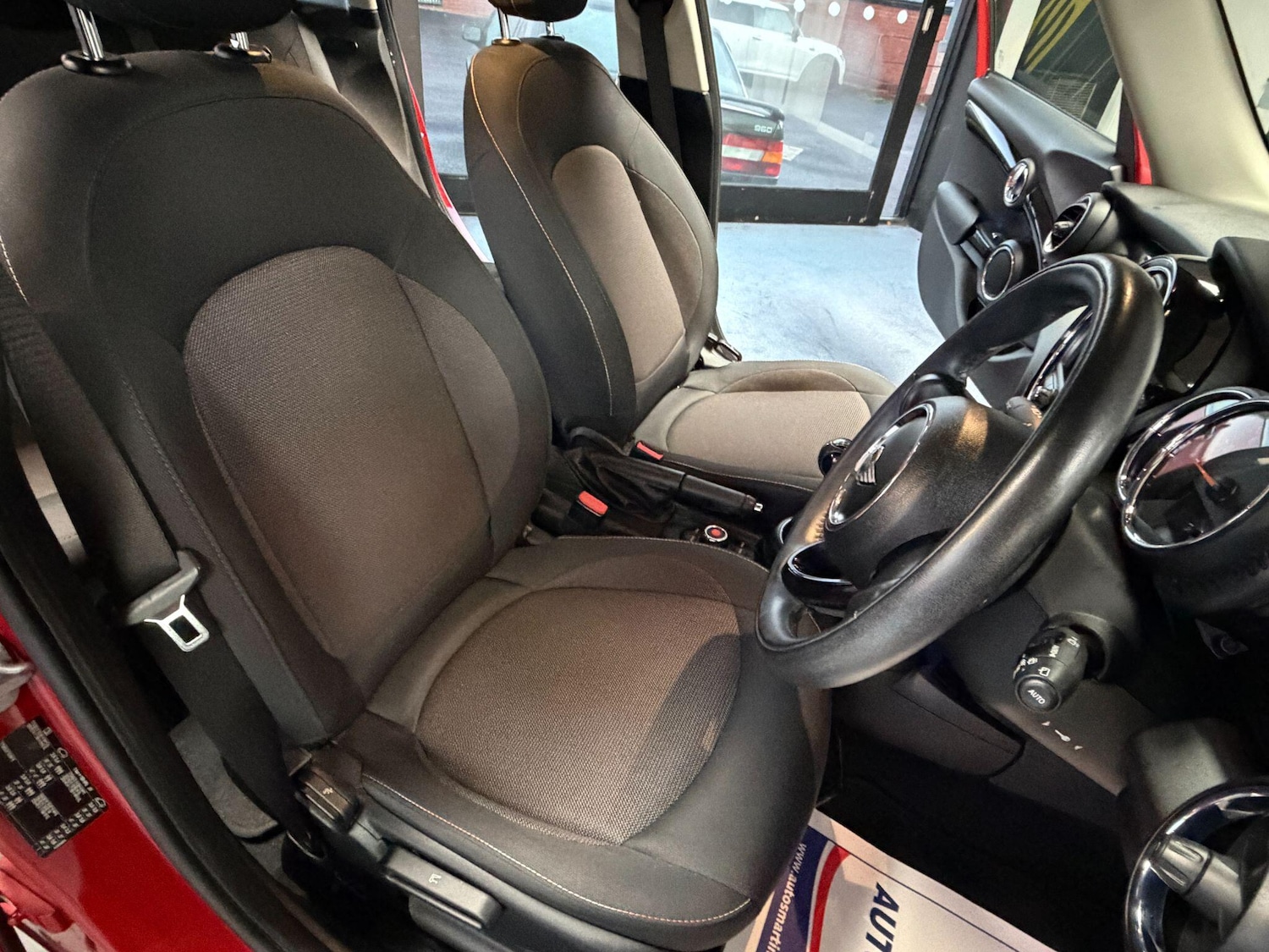 Used MINI Hatch 2017 for sale - 78100289: Photo 12