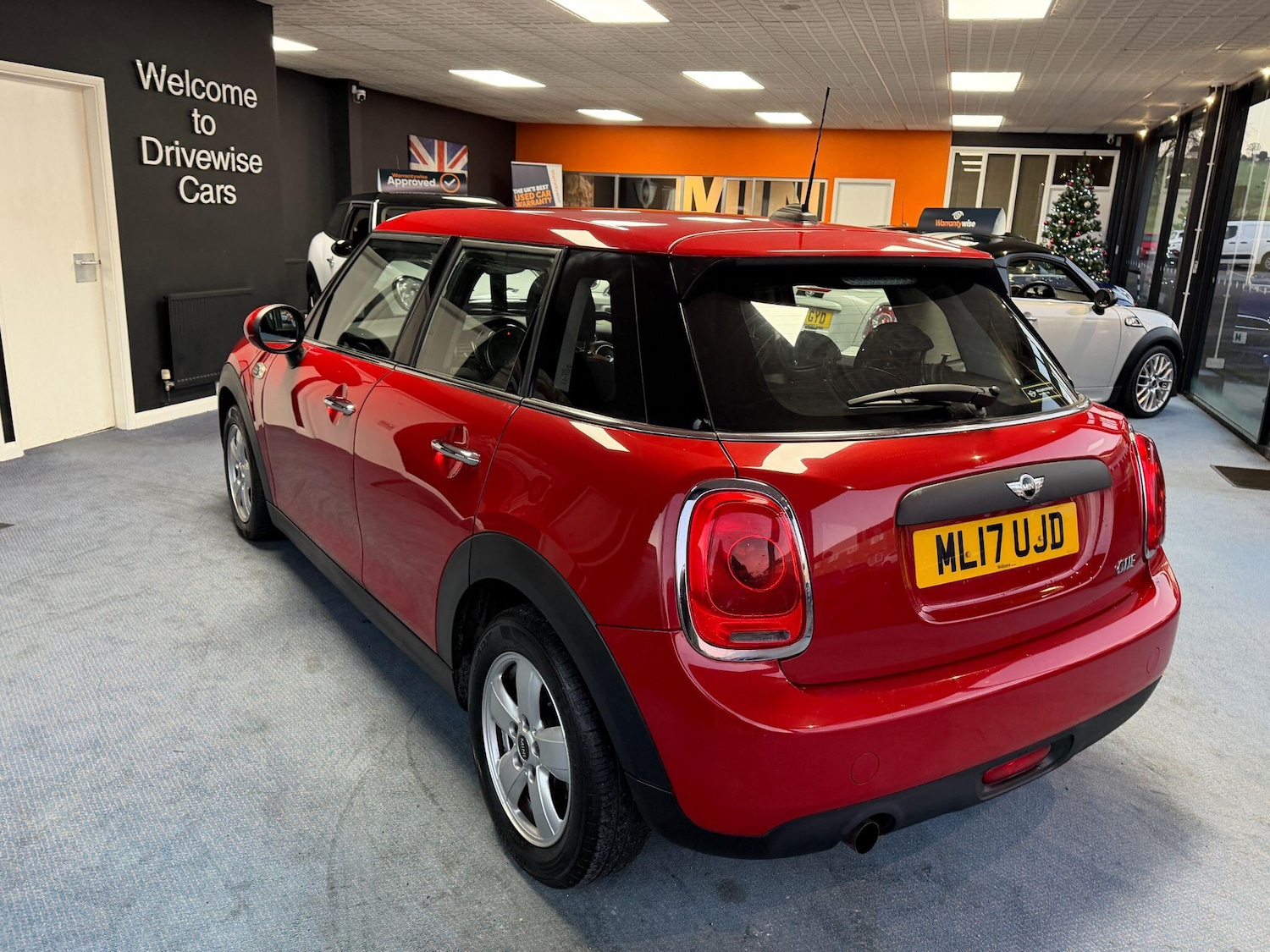 Used MINI Hatch 2017 for sale - 78100289: Photo 7