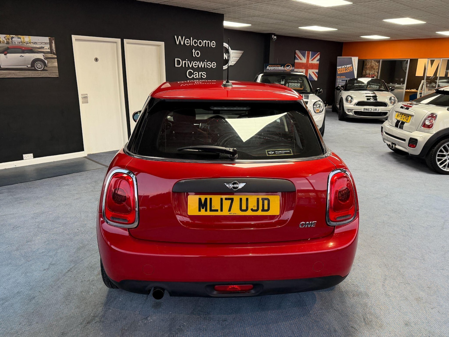Used MINI Hatch 2017 for sale - 78100289: Photo 8