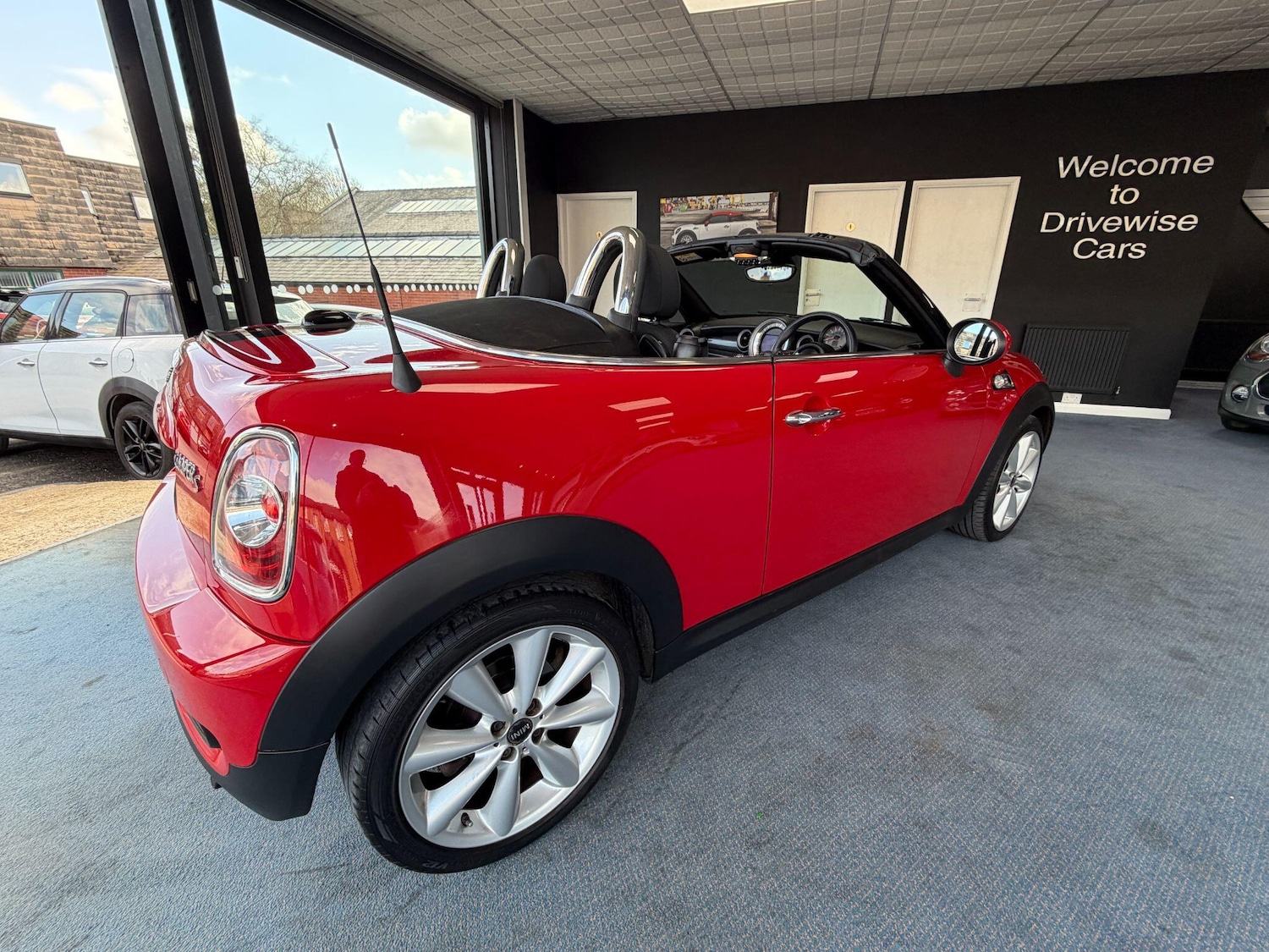 Used MINI Roadster 2014 for sale - 78100933: Photo 10