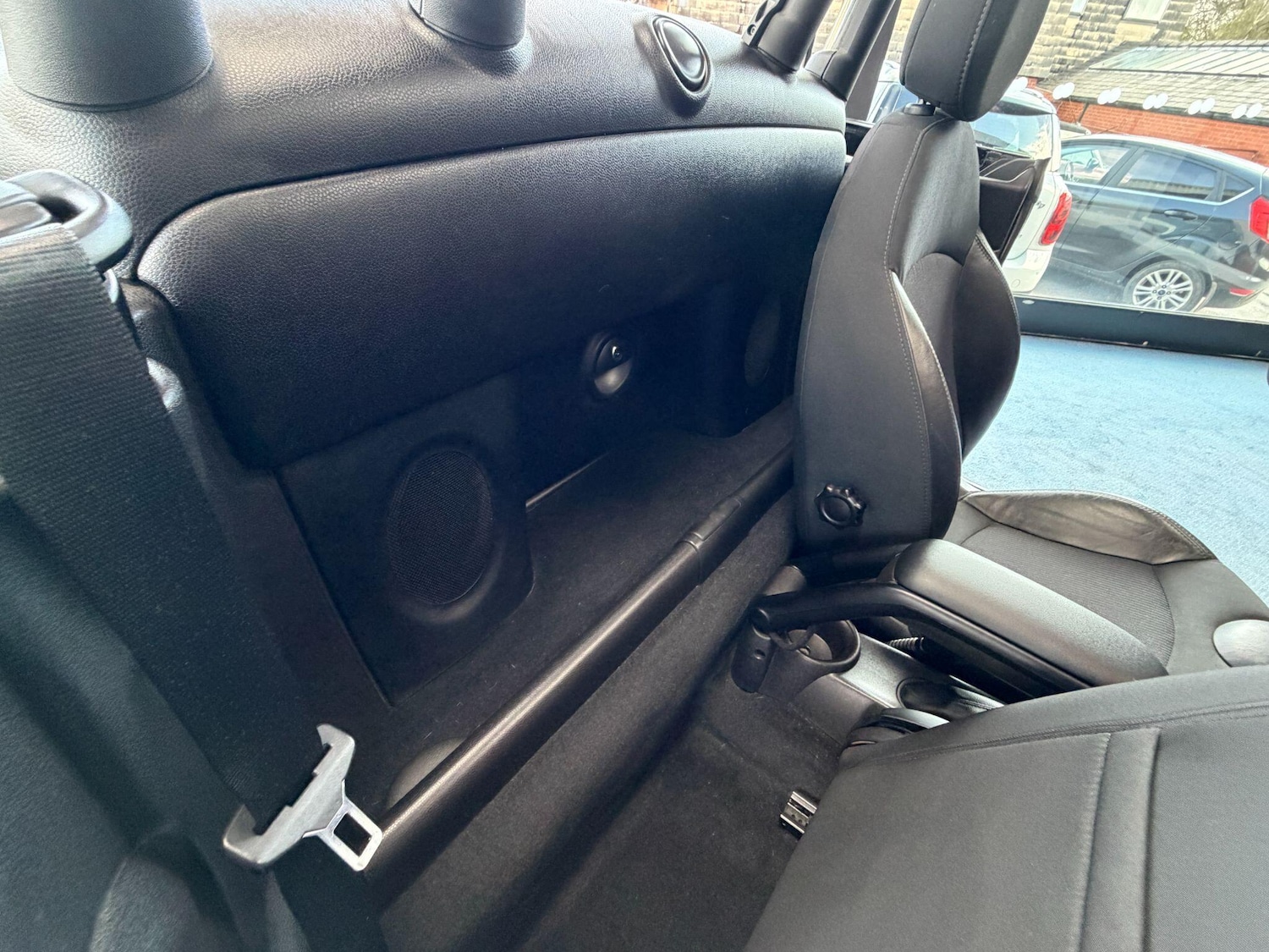 Used MINI Roadster 2014 for sale - 78100933: Photo 14