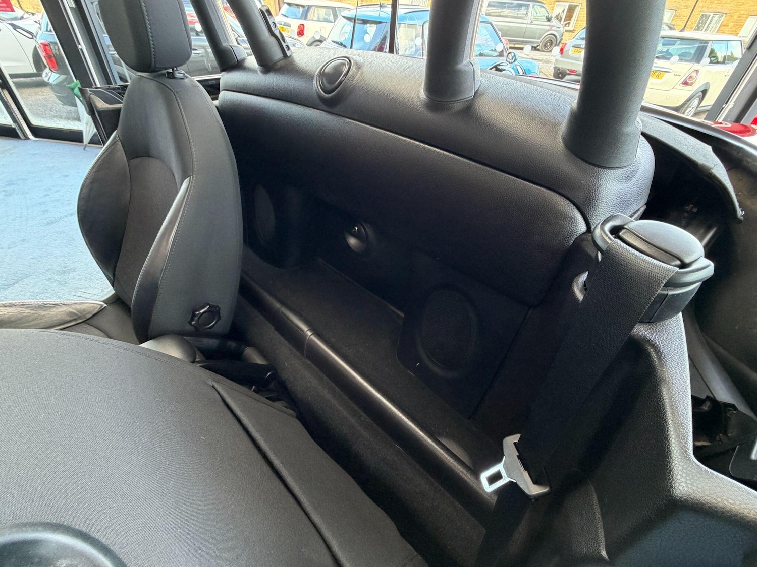 Used MINI Roadster 2014 for sale - 78100933: Photo 29