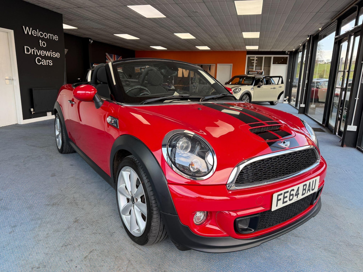 Used MINI Roadster 2014 for sale - 78100933: Photo 3