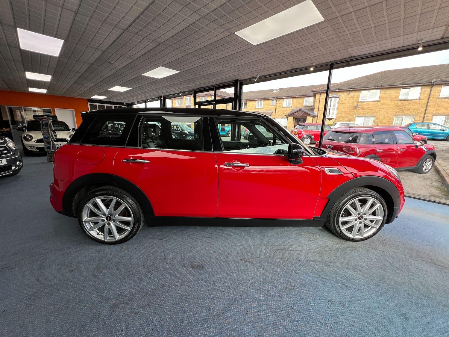 Used MINI Clubman 2016 for sale - 76200774: Photo 2