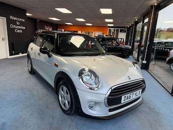 Used MINI Hatch 2018 for sale - 76573151: Photo