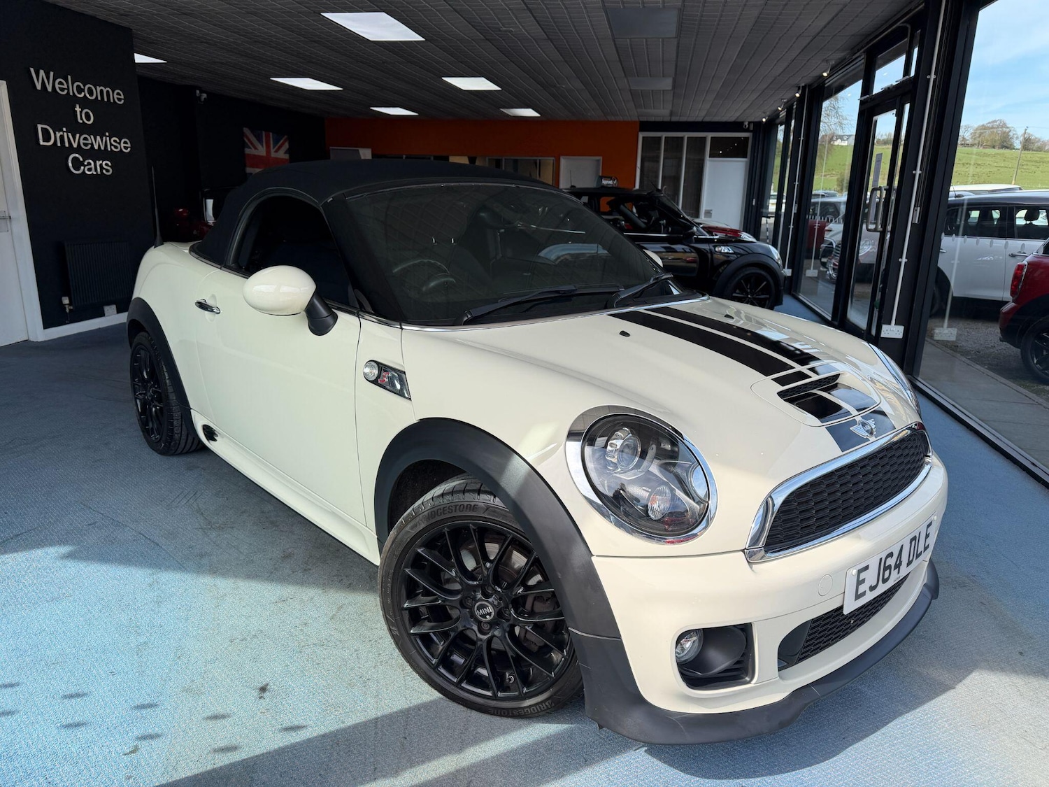 Used MINI Roadster for sale - 78156532: Photo 2