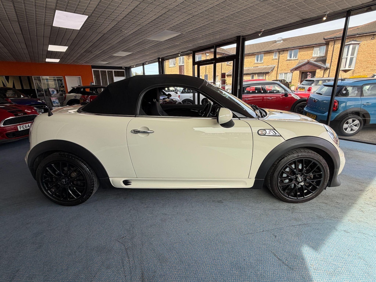 Used MINI Roadster for sale - 78156532: Photo 4