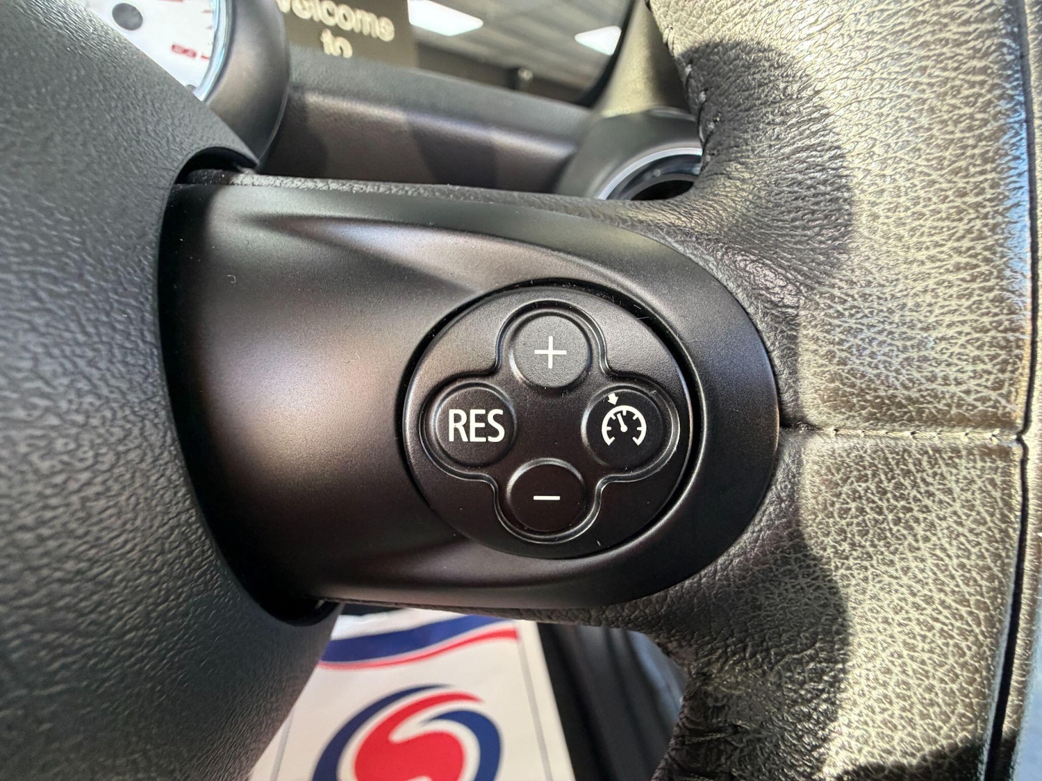 Used MINI Roadster 2013 for sale - 76667113: Photo 19