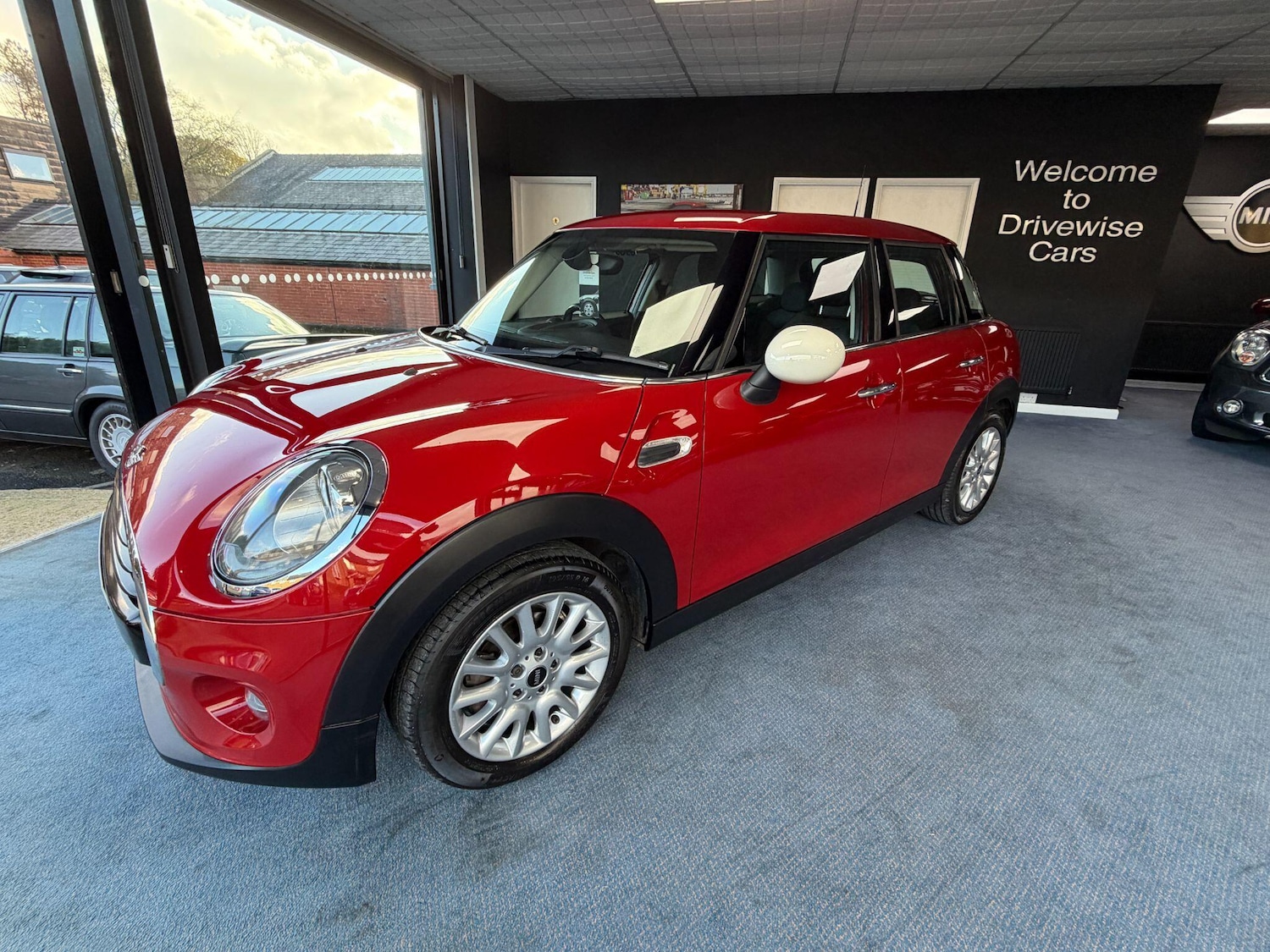 Used MINI Hatch 2015 for sale - 78101475: Photo 5