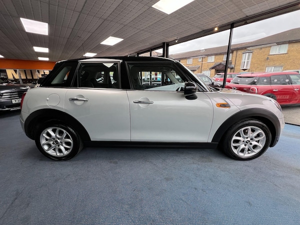 Used MINI Hatch 2017 for sale - 76315035: Photo 2