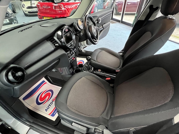 Used MINI Hatch 2017 for sale - 76315035: Photo 30