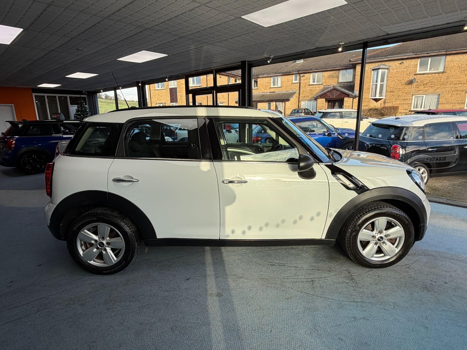 Used MINI Countryman 2014 for sale - 77029140: Photo 2