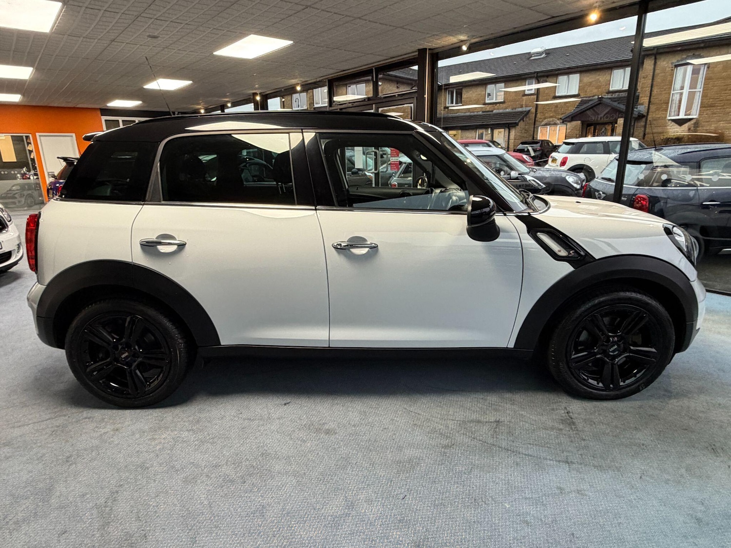 Used MINI Countryman 2015 for sale - 77029926: Photo 2