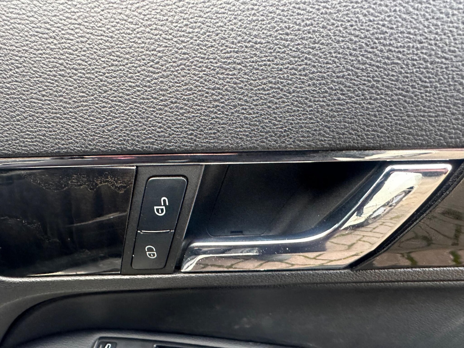 Used Mercedes-Benz E Class 2011 for sale - 76964765: Photo 18