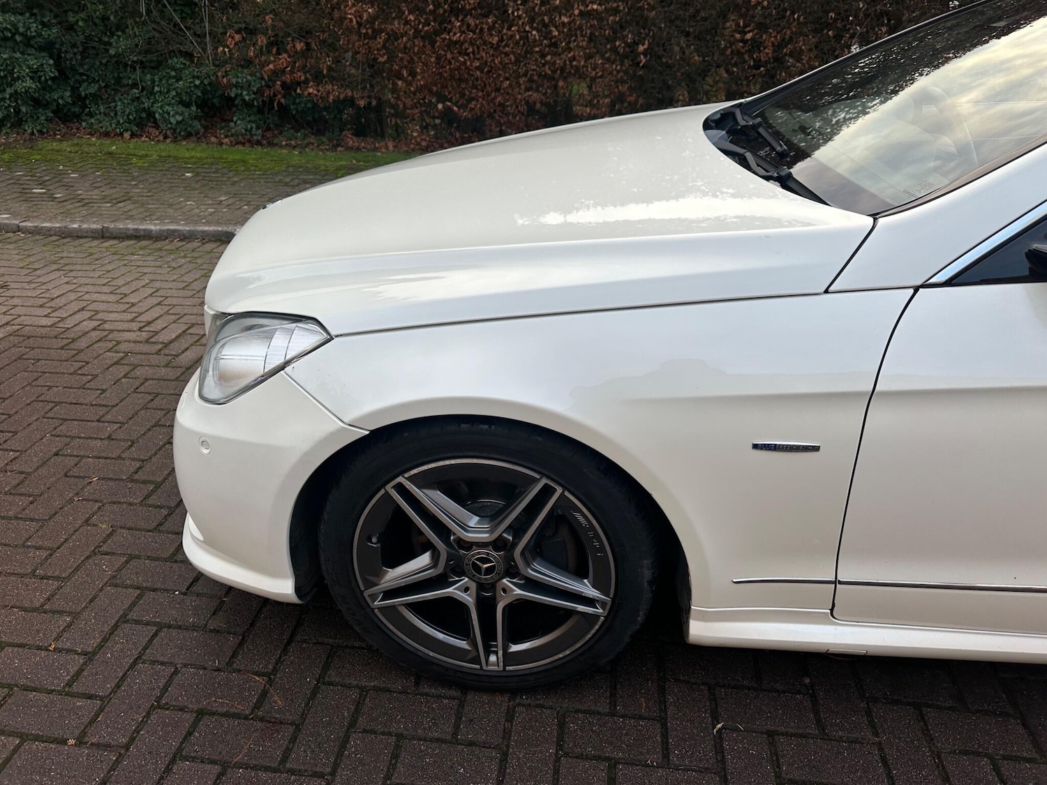 Used Mercedes-Benz E Class 2011 for sale - 76964765: Photo 28