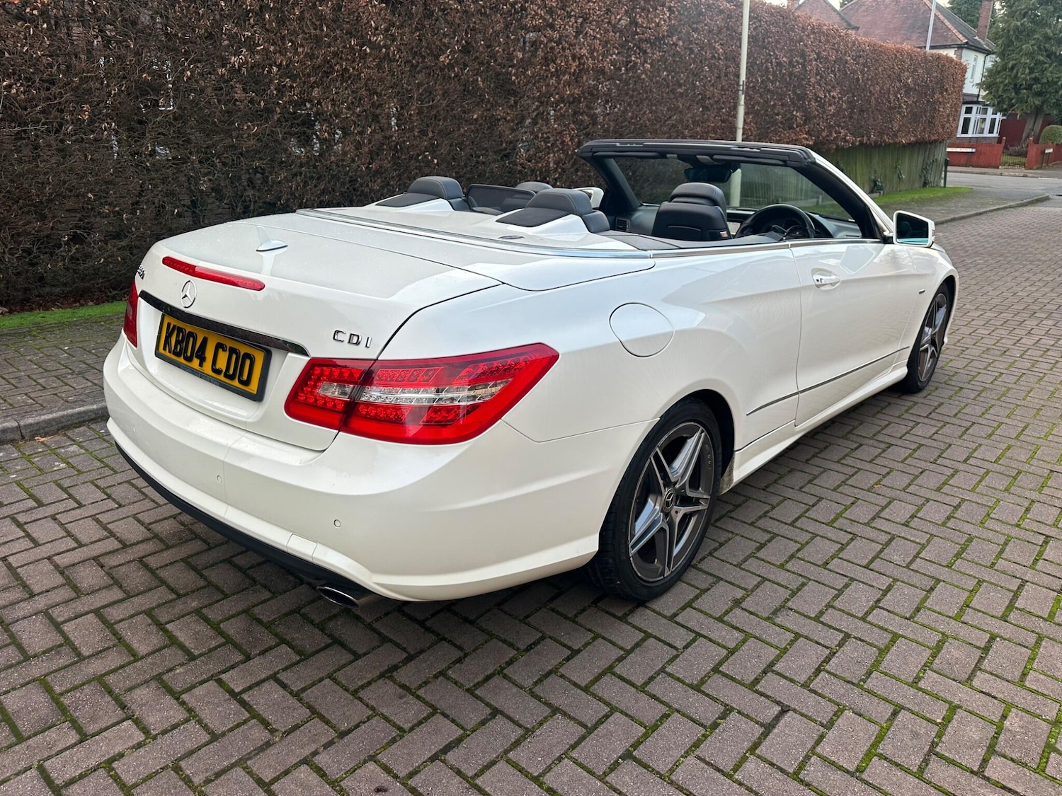 Used Mercedes-Benz E Class 2011 for sale - 76964765: Photo 5