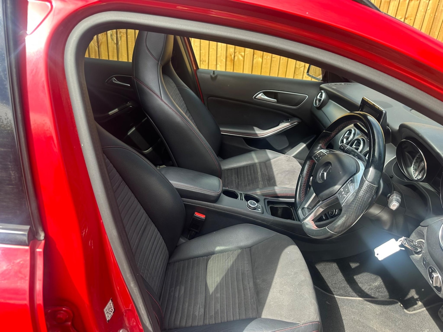 Used Mercedes-Benz GLA 2015 for sale - 76538142: Photo 12