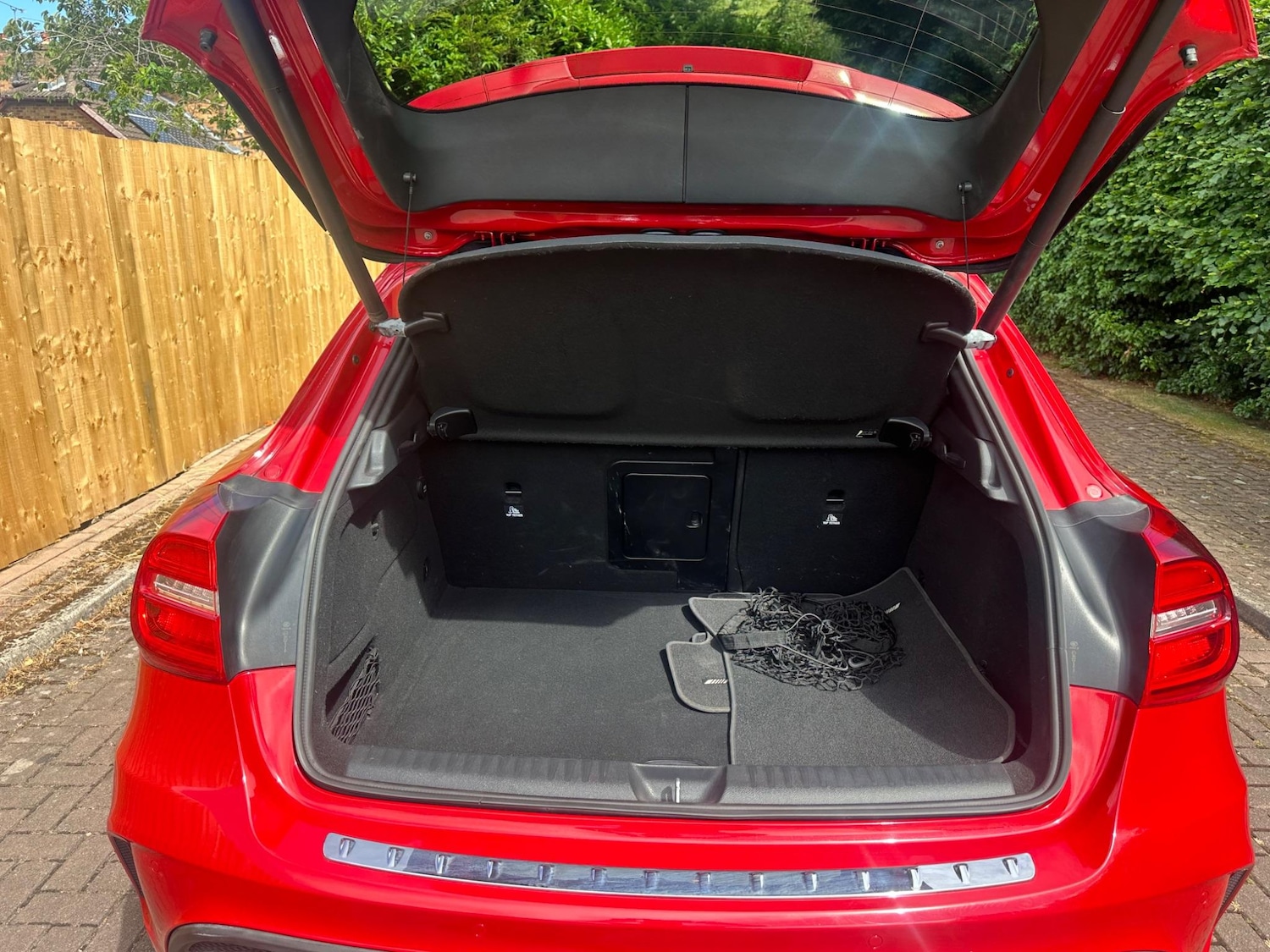 Used Mercedes-Benz GLA 2015 for sale - 76538142: Photo 14