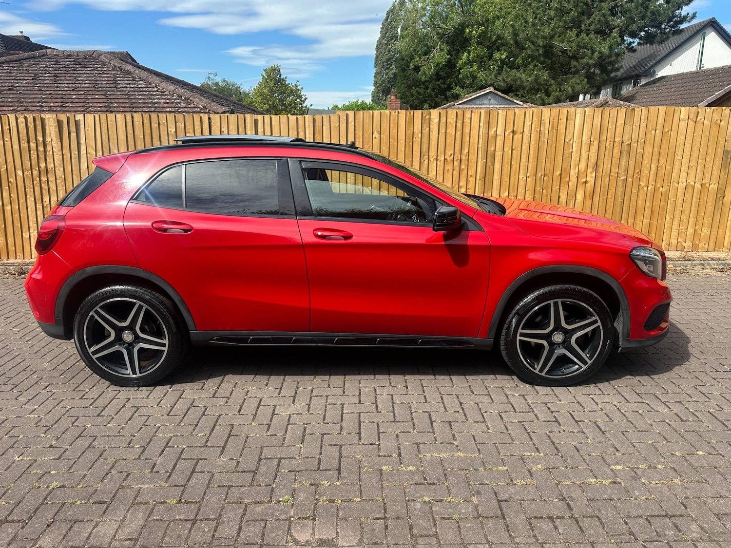 Used Mercedes-Benz GLA 2015 for sale - 76538142: Photo 25