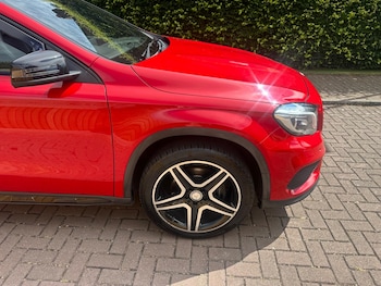 Used Mercedes-Benz GLA 2015 for sale - 76538142: Photo