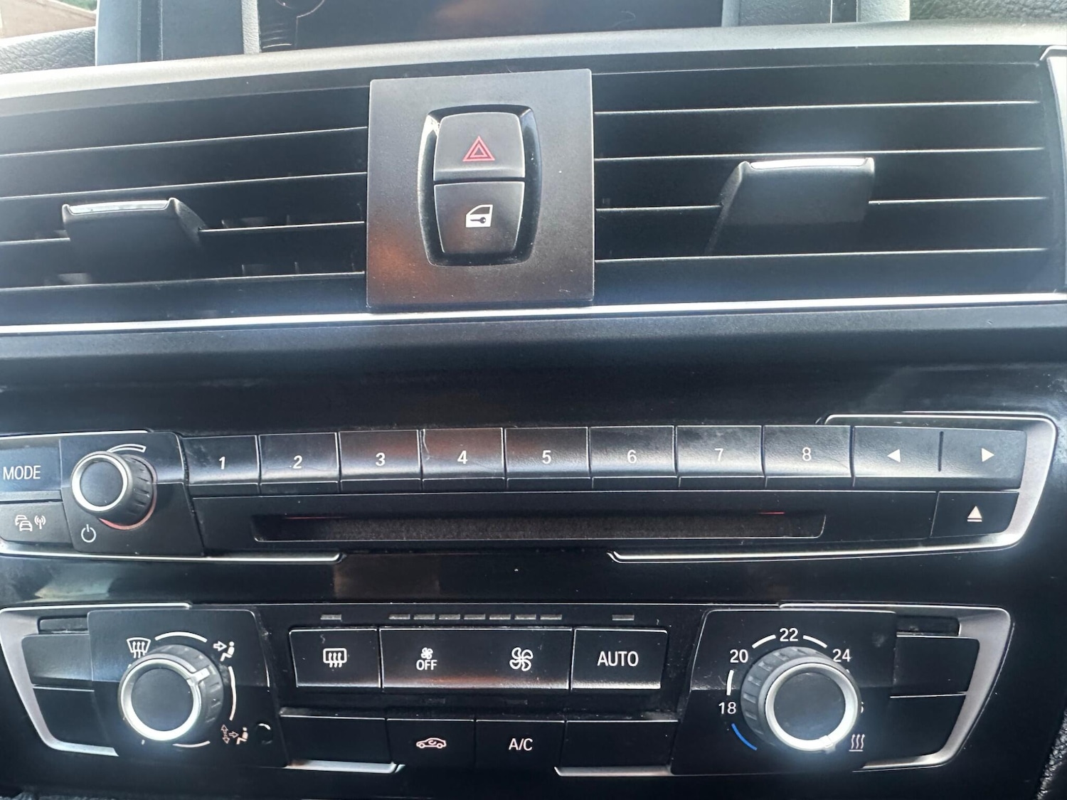 Used BMW 1 Series 2015 for sale - 76752802: Photo 12