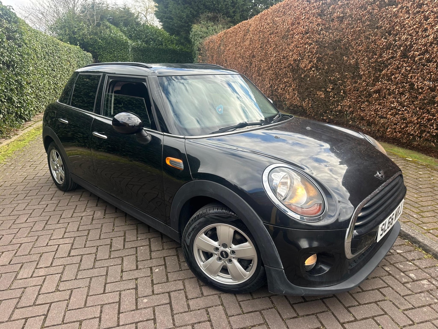 Used MINI Hatch 2016 for sale - 76538266: Photo 1