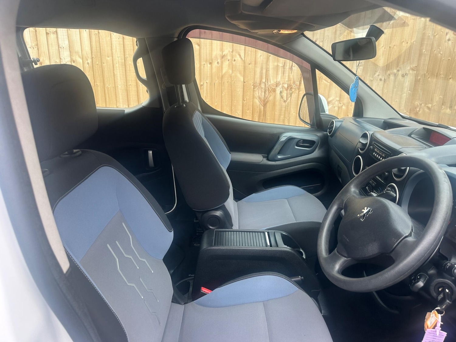 Used Peugeot Partner Tepee 2016 for sale - 76538657: Photo 14