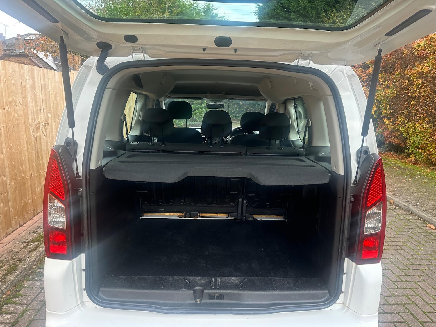 Used Peugeot Partner Tepee 2016 for sale - 76538657: Photo 17