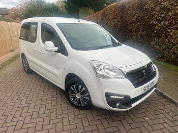 Used Peugeot Partner Tepee 2016 for sale - 76538657: Photo