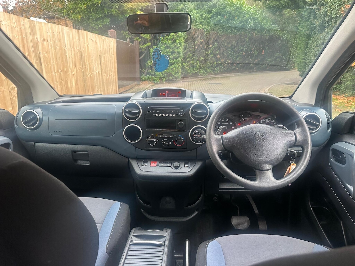 Used Peugeot Partner Tepee 2016 for sale - 76538657: Photo 9