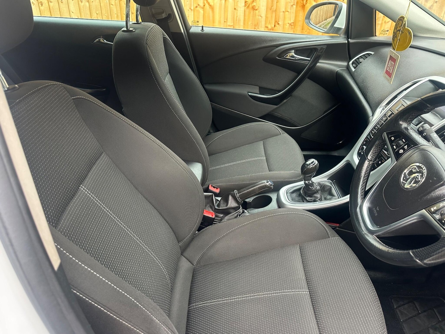 Used Vauxhall Astra 2015 for sale - 76727242: Photo 8