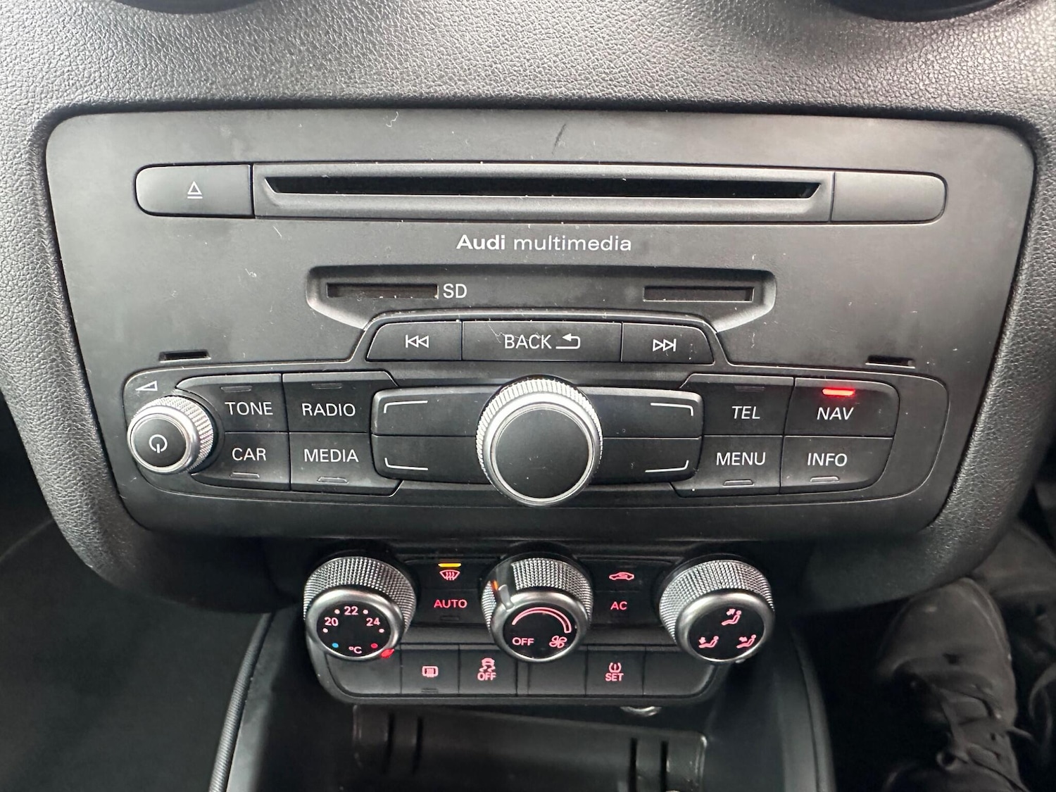 Used Audi A1 2011 for sale - 77202988: Photo 10