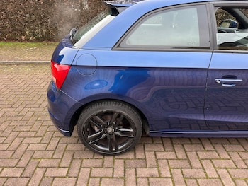 Used Audi A1 2011 for sale - 77202988: Photo