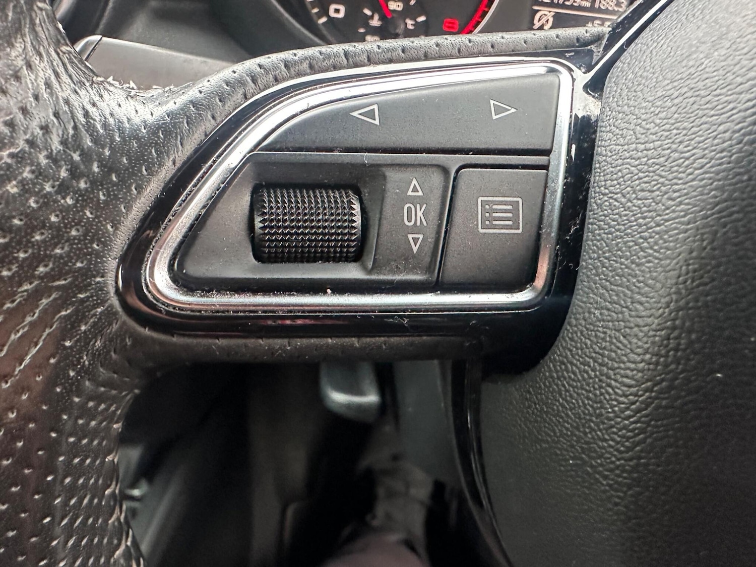 Used Audi A1 2011 for sale - 77202988: Photo 8