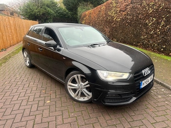 Used Audi A3 2014 for sale - 76990537: Photo