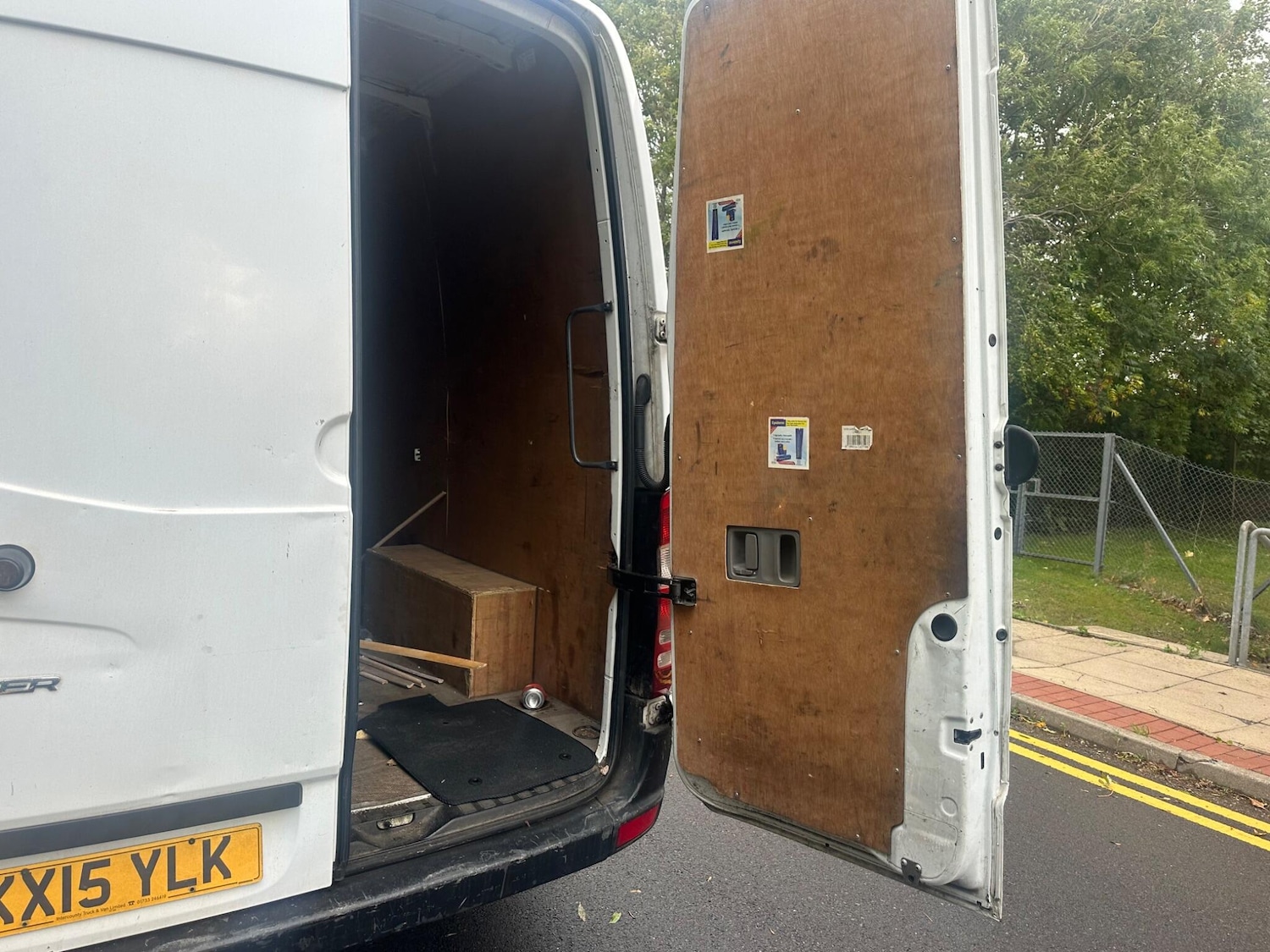 Used Mercedes-Benz Sprinter 2015 for sale - 76538019: Photo 2