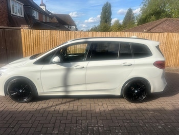 Used BMW 2 Series 2017 for sale - 76989368: Photo