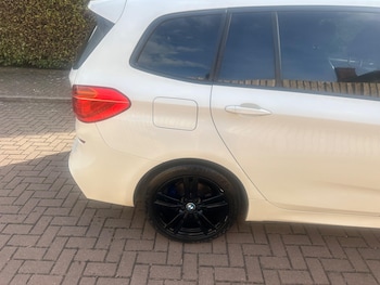 Used BMW 2 Series 2017 for sale - 76989368: Photo